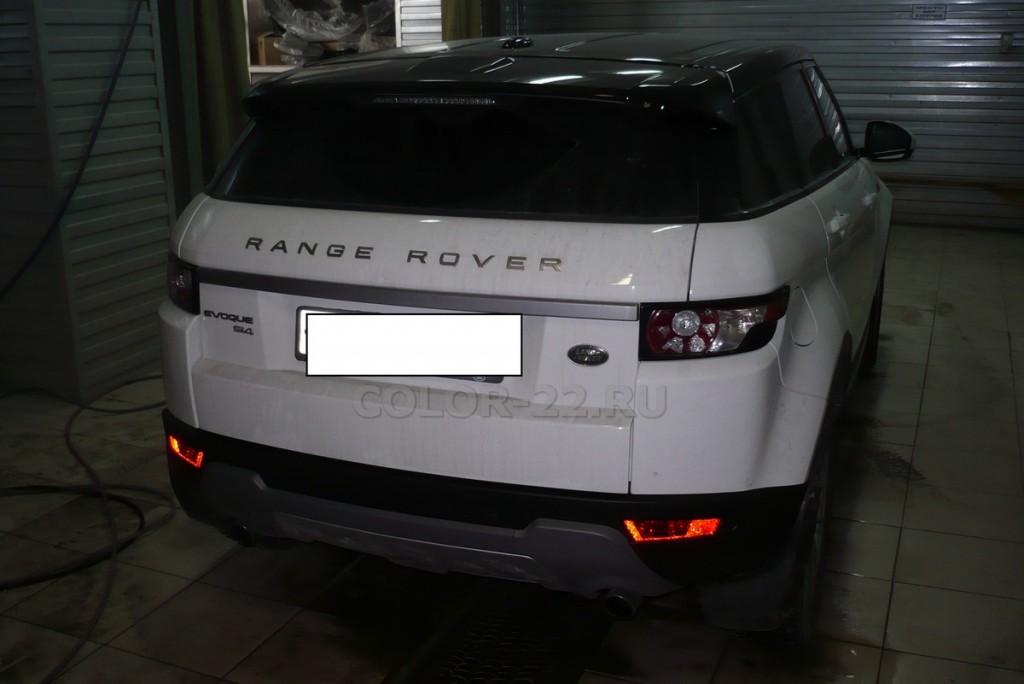 Ремонт заднего бампера Range Rover Ewok 2013г.
