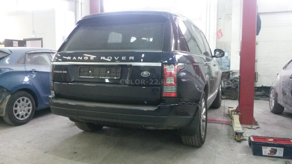 Установка заднего бампера ZAILER на Range Rover